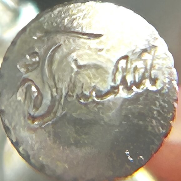 Vintage Triad Clip-On Earrings – Cream Matte Center with Gold Cutout Setting - Picture 6 of 10